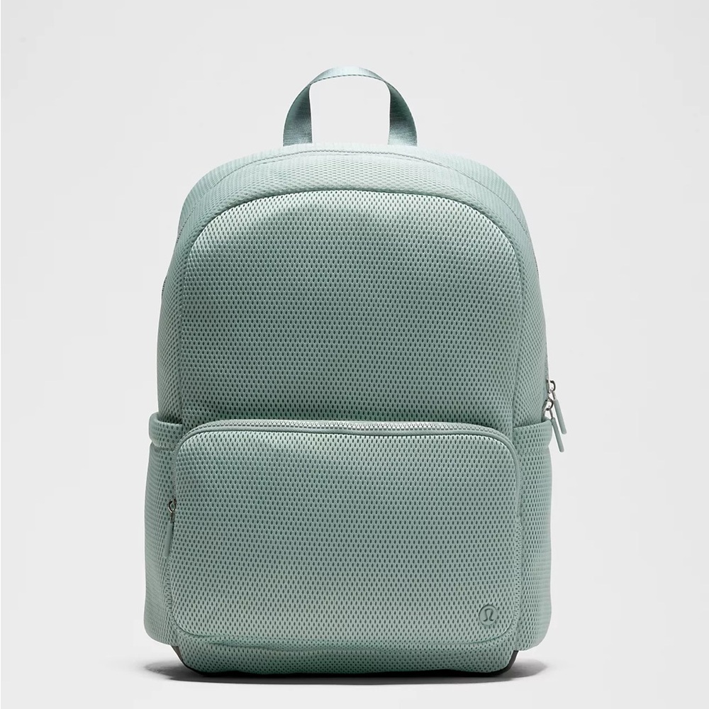 Lululemon Everywhere Backpack 22L Knit Mesh- Crater Blue
